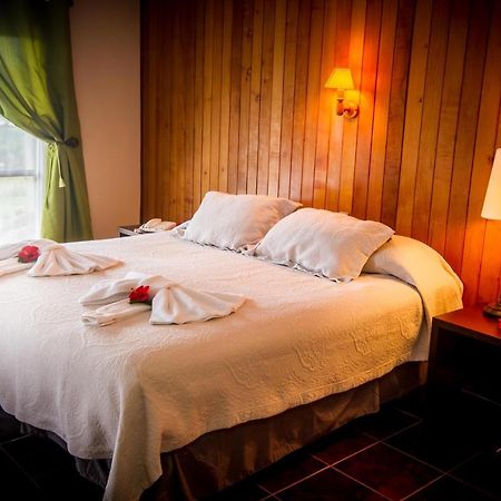Hotel O'Tai à Hanga Roa Extérieur photo