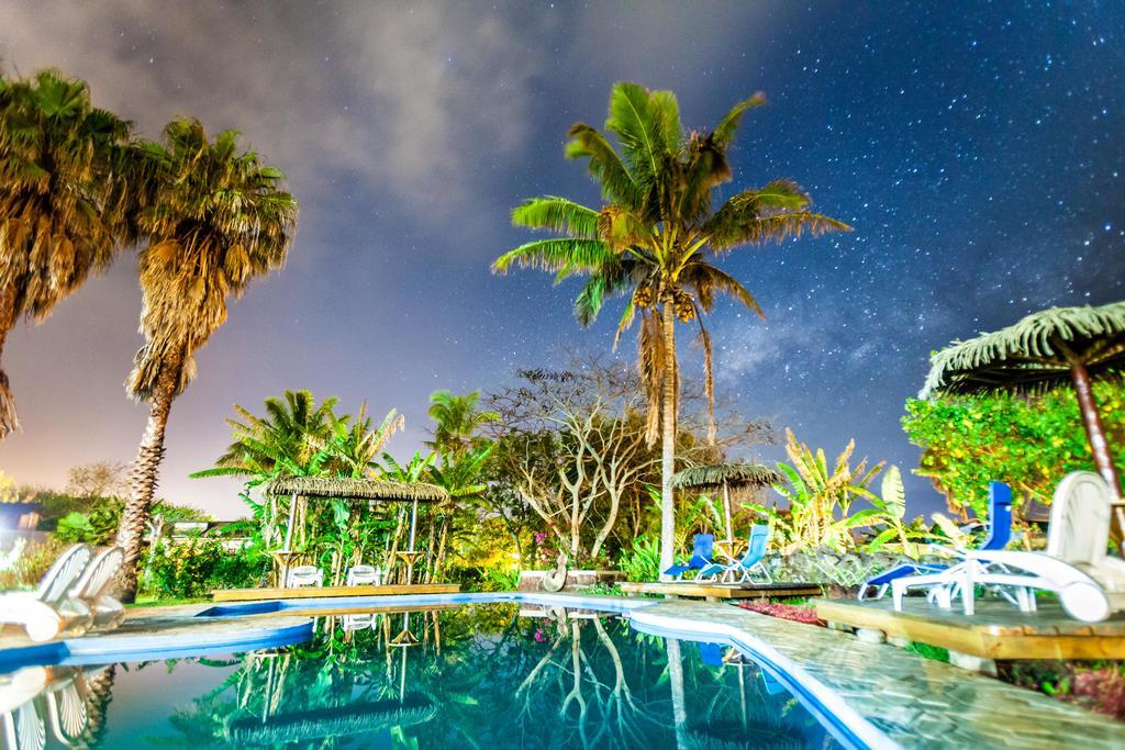 Hotel O'Tai à Hanga Roa Extérieur photo